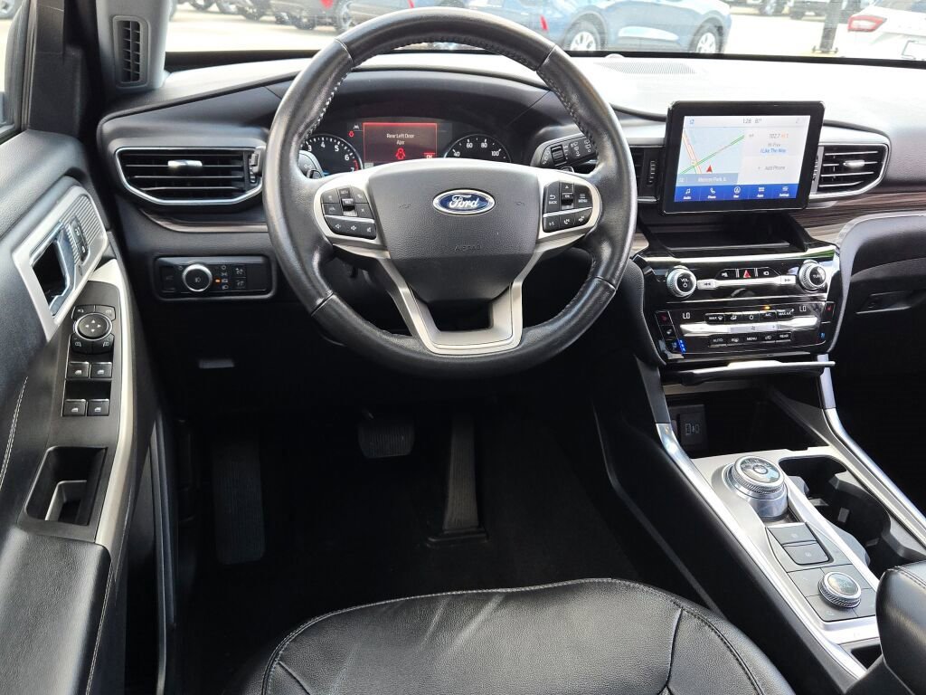 Certified 2021 Ford Explorer Limited w/ Equipment Group 301A image 20