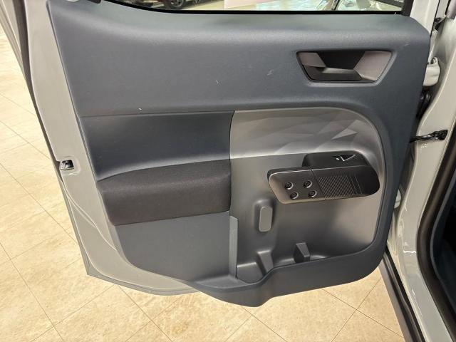 Certified 2024 Ford Maverick XL image 12