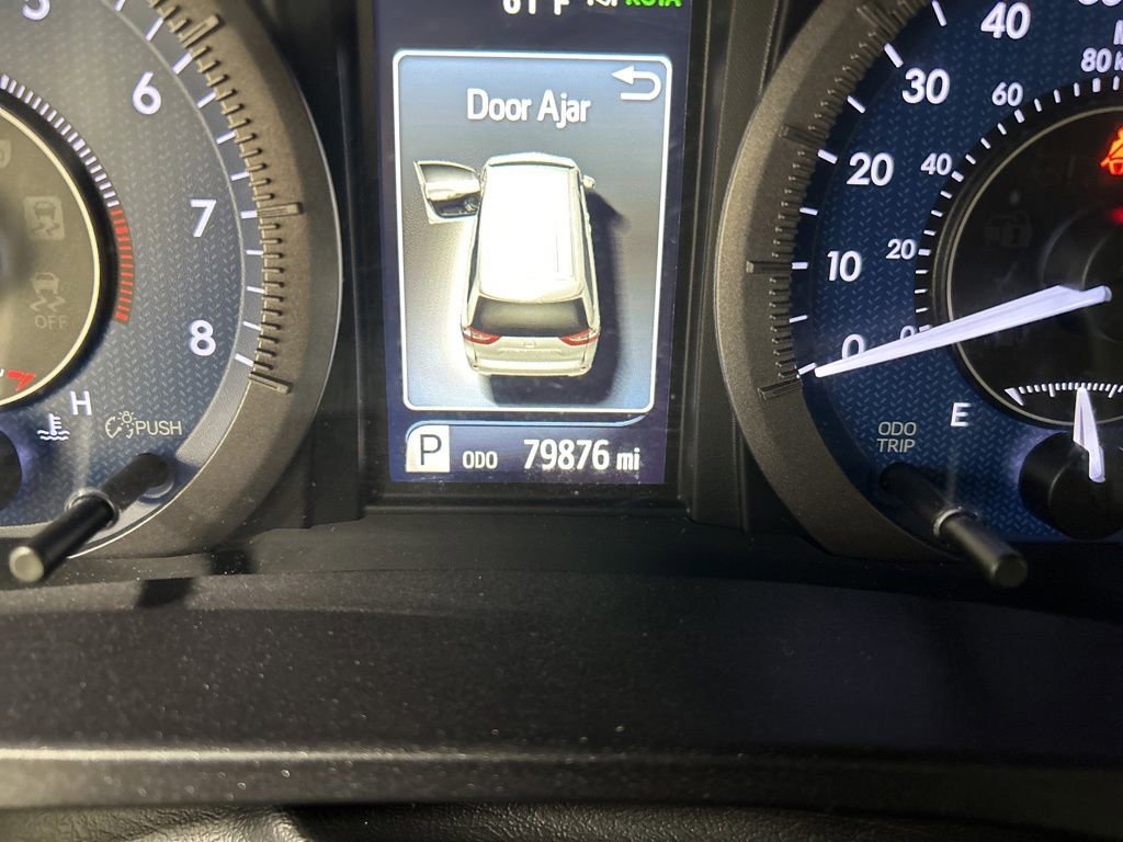 Used 2020 Toyota Sienna XLE FWD image 18