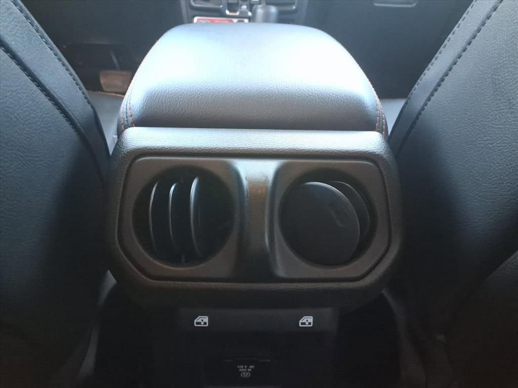 Used 2023 Jeep Gladiator Mojave image 28