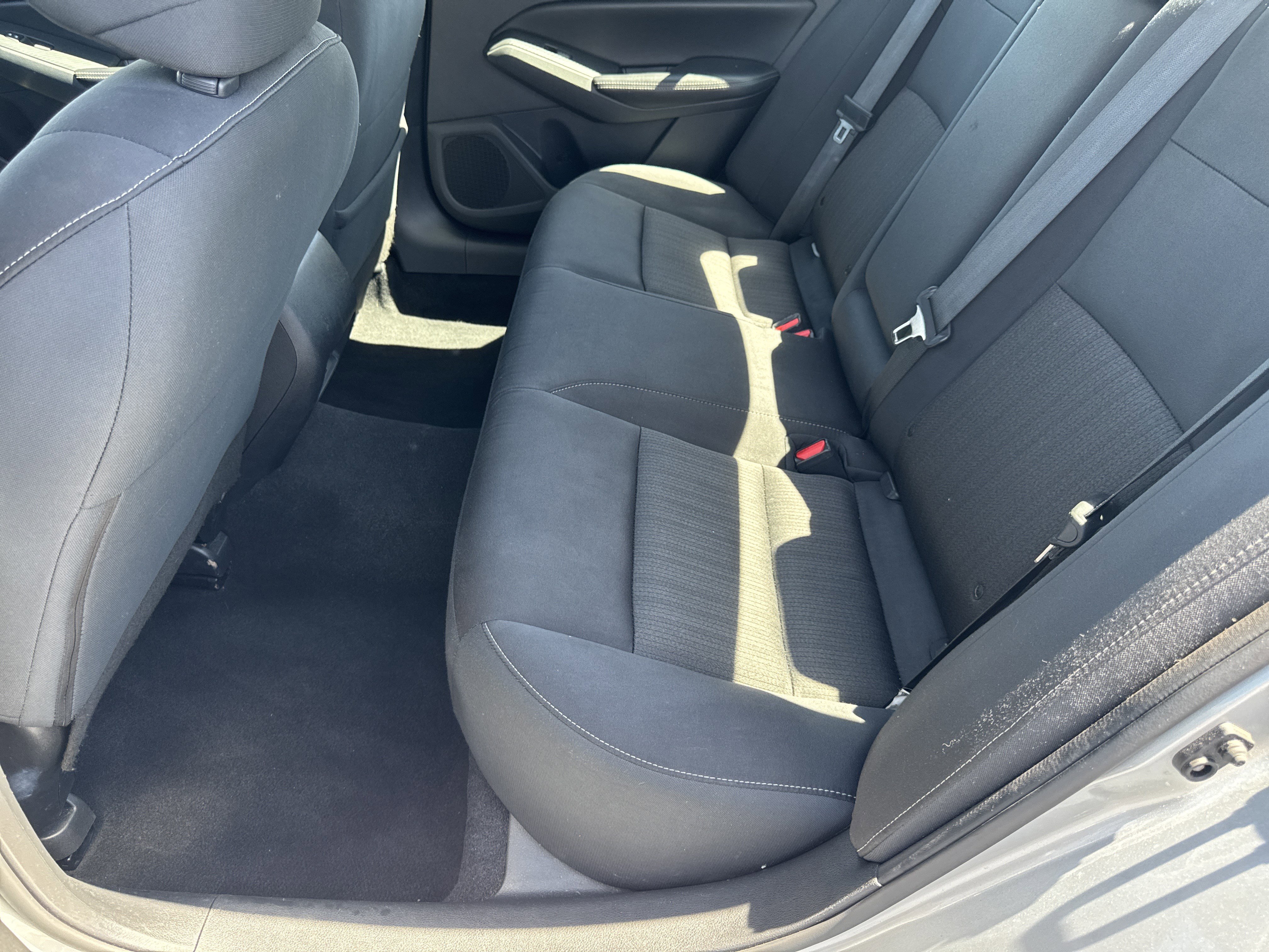 Used 2024 Nissan Altima 2.5 SV FWD image 22