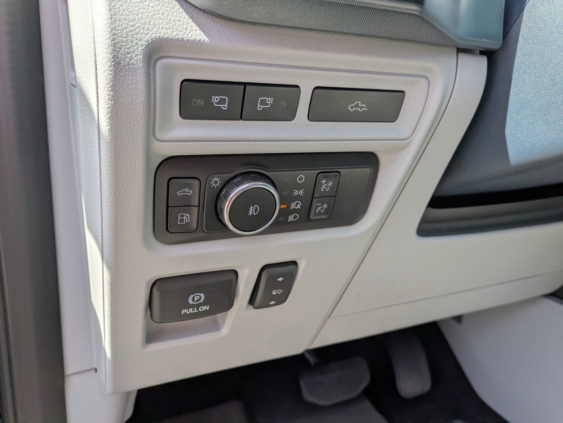 Certified 2023 Ford F150 Limited AWD/4WD image 18
