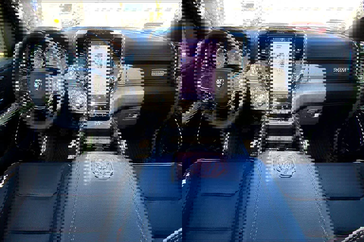 Used 2025 RAM 1500 Laramie w/ Laramie Southwest Edition image 16