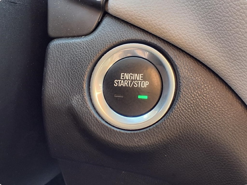 Used 2023 Chevrolet Equinox LT FWD image 13