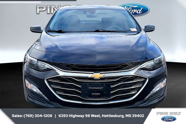 Used 2023 Chevrolet Malibu LT image 3