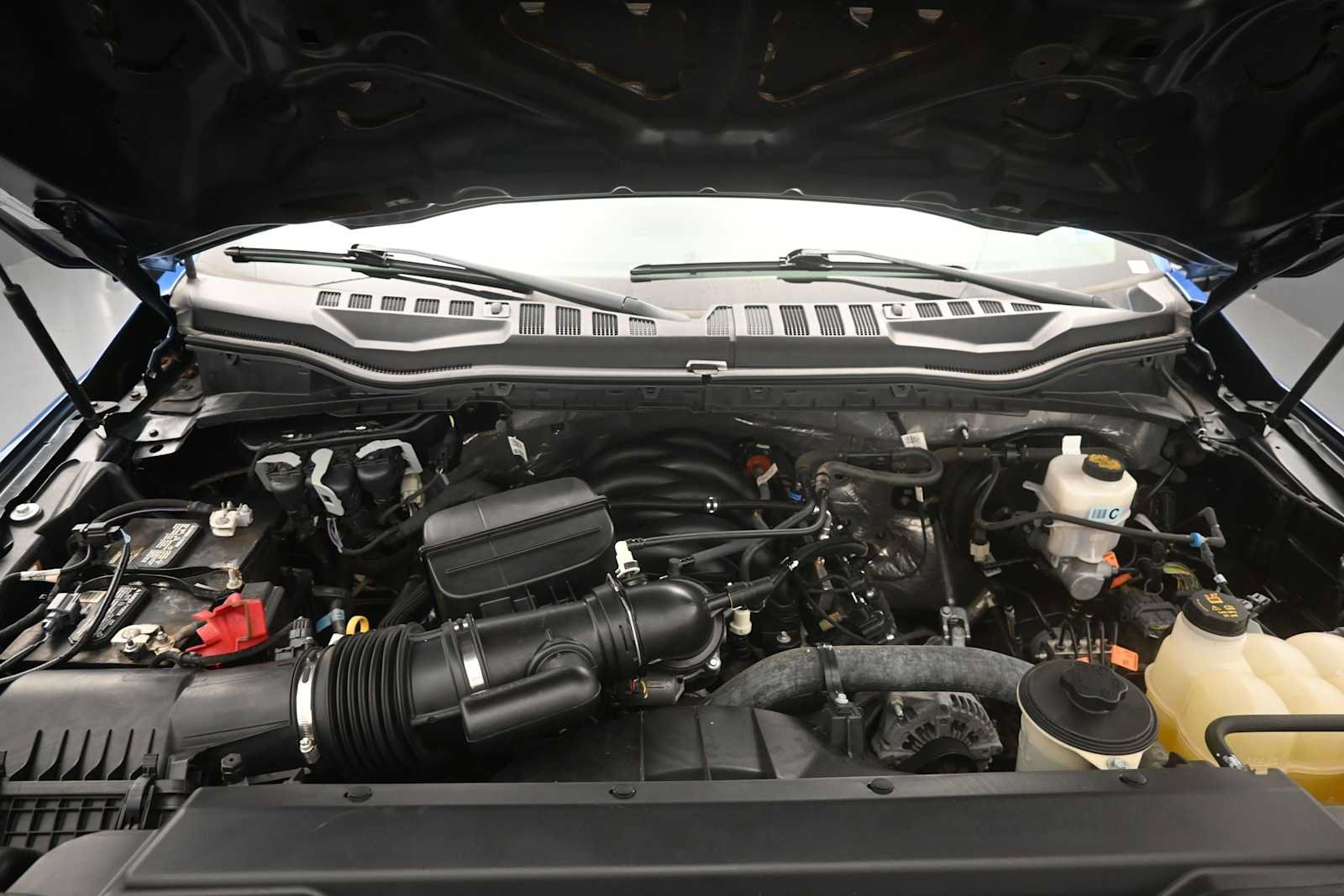 Certified 2022 Ford F250 XL w/ STX Appearance Package AWD/4WD image 36