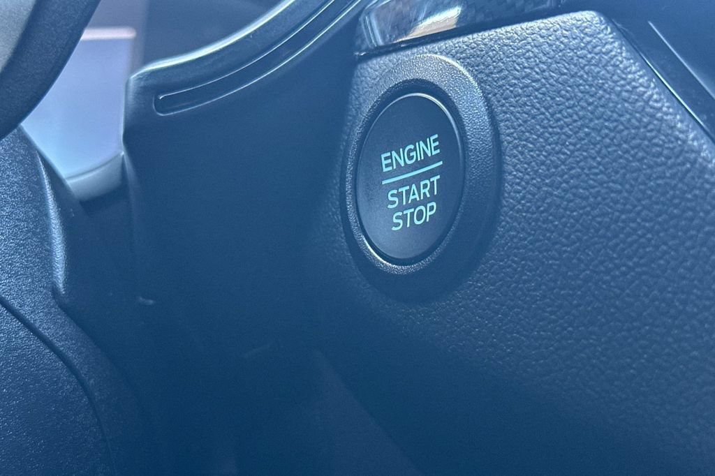 Certified 2024 Ford Escape ST-Line w/ Equipment Group 301A FWD image 24