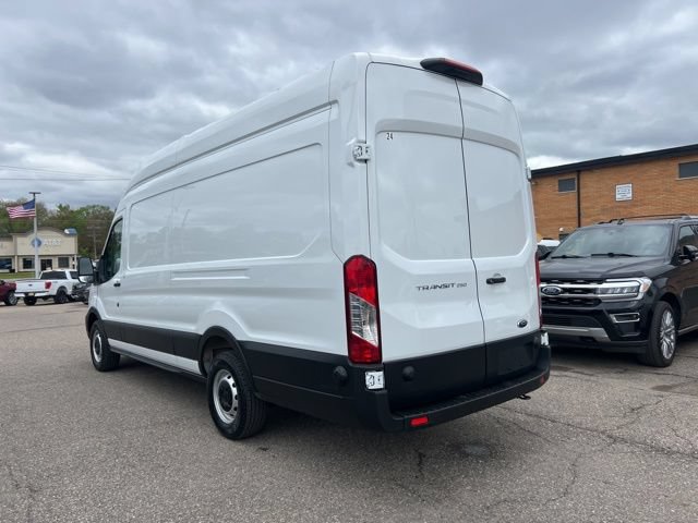 Certified 2025 Ford Transit 250 148 High Roof Extended RWD image 6