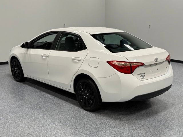 Used 2019 Toyota Corolla LE FWD image 33