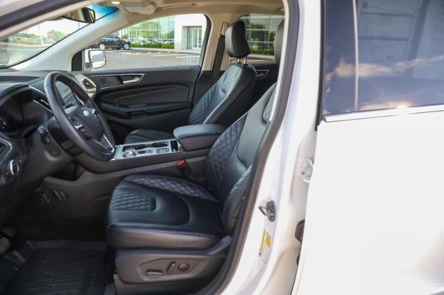 Certified 2024 Ford Edge Titanium w/ Equipment Group 301A AWD/4WD image 19