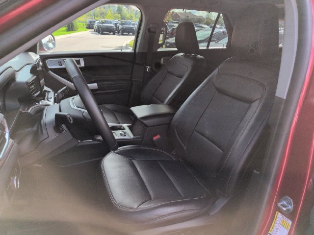 Certified 2023 Ford Explorer Limited AWD/4WD image 29