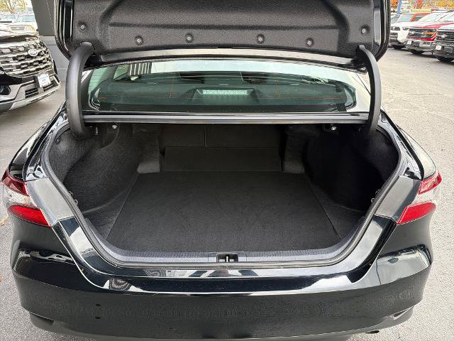 Used 2023 Toyota Camry LE FWD image 13