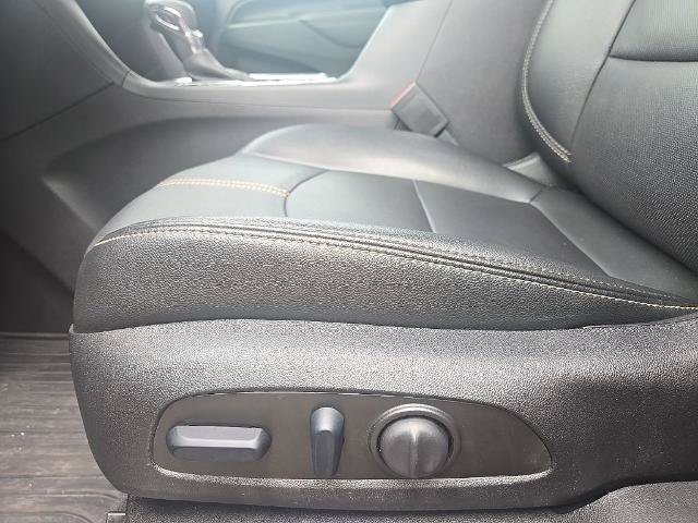 Used 2024 Chevrolet Equinox Premier AWD/4WD image 5