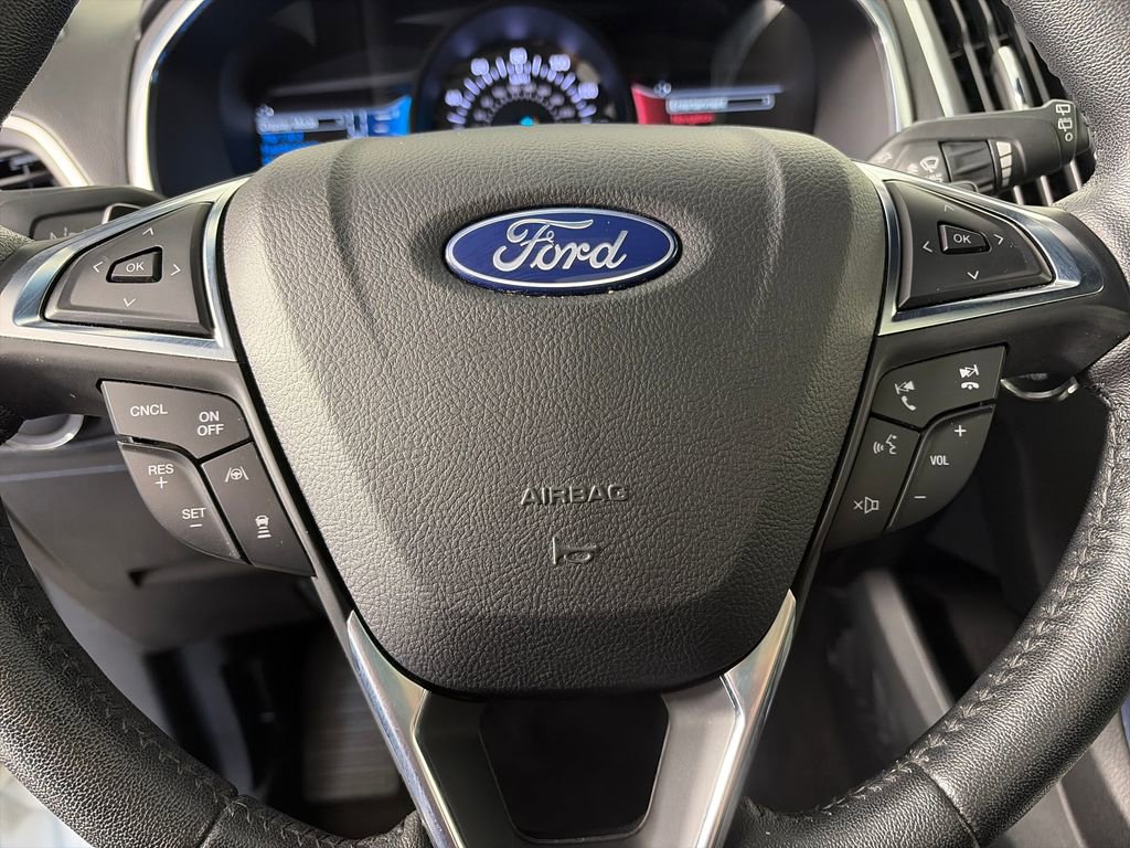 Certified 2020 Ford Edge Titanium w/ Equipment Group 301A image 16