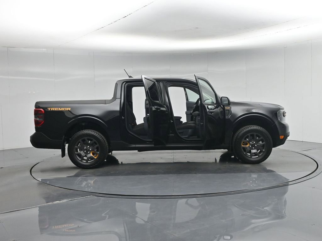 Certified 2024 Ford Maverick Tremor w/ Tremor Off-Road Package AWD/4WD image 5