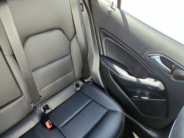Used 2018 Mercedes-Benz GLA 250 4MATIC image 16