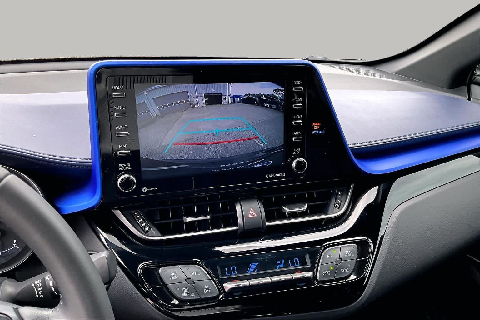 Used 2022 Toyota C-HR XLE FWD image 29