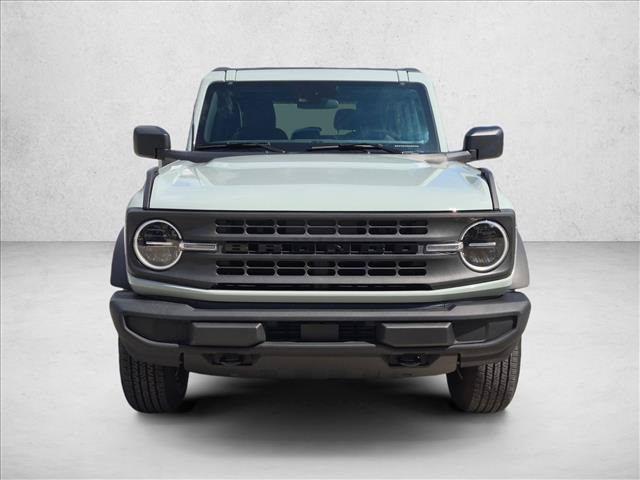 Certified 2022 Ford Bronco 2-Door AWD/4WD image 2