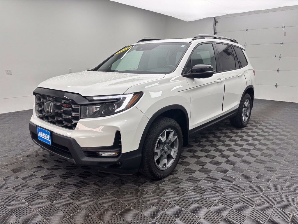 Used 2023 Honda Passport TrailSport image 14