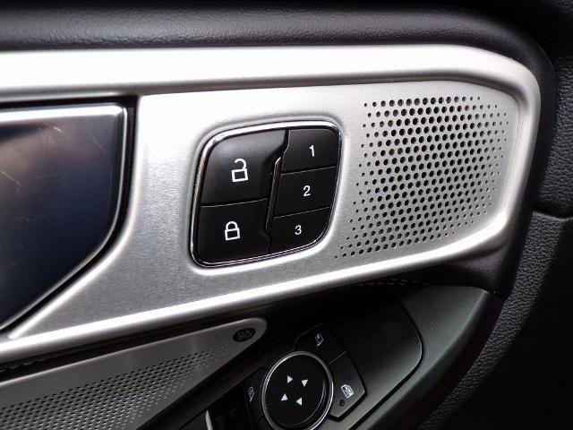 Certified 2020 Ford Explorer ST w/ Premium Technology Package image 16