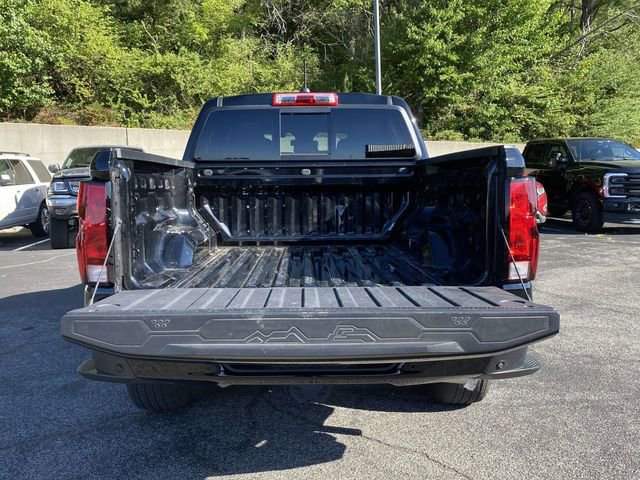 Used 2024 Chevrolet Colorado W/T w/ Safety Package image 12