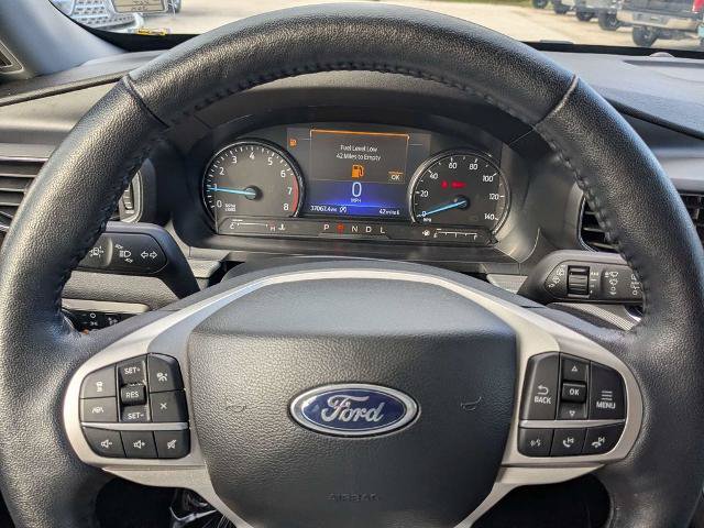 Certified 2023 Ford Explorer XLT w/ Equipment Group 202A AWD/4WD image 32