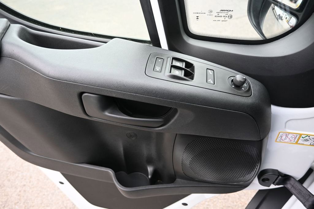 Used 2026 RAM ProMaster 2500 w/ Convenience Group FWD image 19
