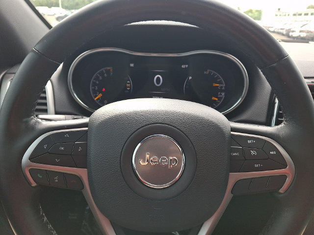 Used 2020 Jeep Grand Cherokee Altitude AWD/4WD image 19