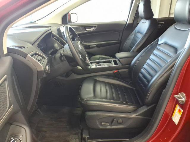 Certified 2022 Ford Edge SEL w/ Convenience Package AWD/4WD image 12