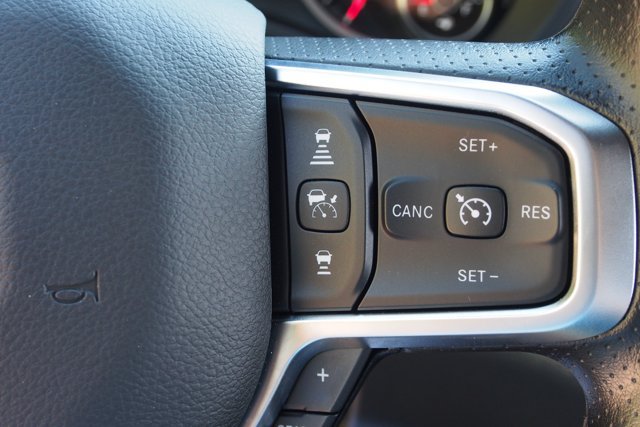 Used 2026 RAM 1500 Express AWD/4WD image 24