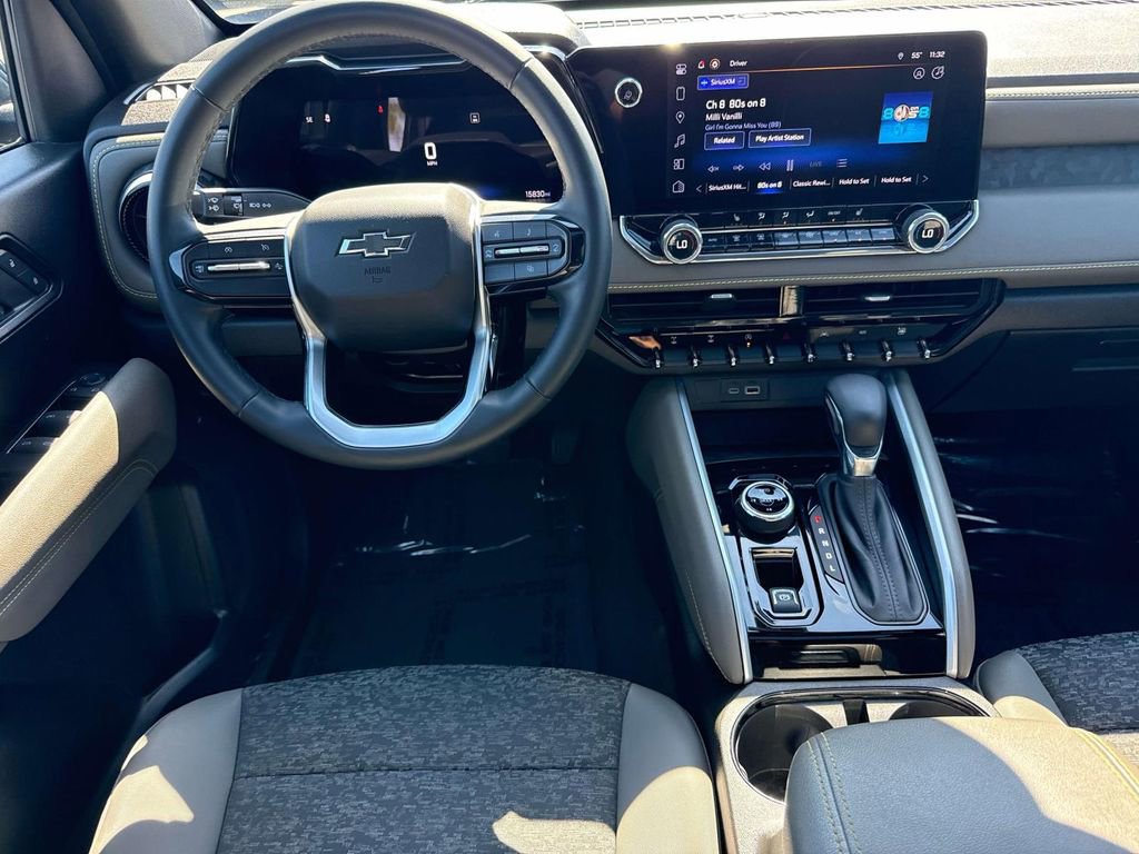 Used 2024 Chevrolet Colorado ZR2 w/ Technology Package image 13