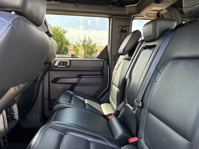Certified 2025 Ford Bronco Outer Banks AWD/4WD image 23