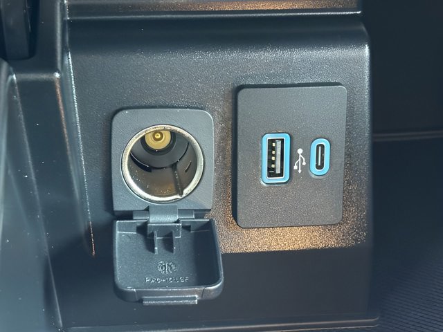 Certified 2020 Ford Explorer Limited RWD image 16