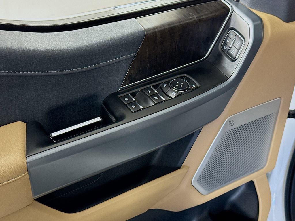 Certified 2022 Ford F150 Lariat w/ Equipment Group 502A High image 21