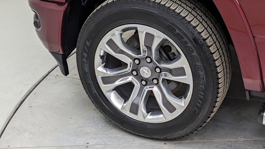 Used 2022 RAM 1500 Limited w/ Body Color Bumper Group image 4