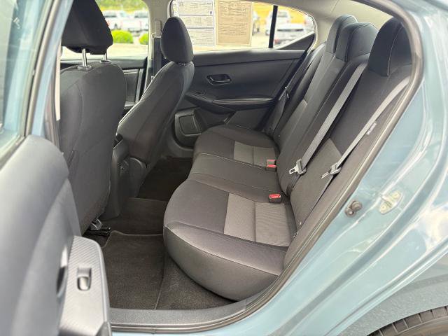 Used 2025 Nissan Sentra SV FWD image 29