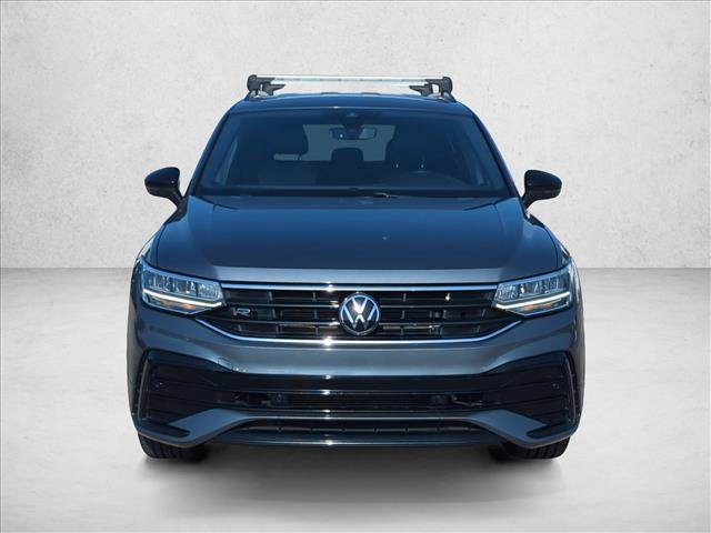 Used 2022 Volkswagen Tiguan SE R-Line FWD image 2
