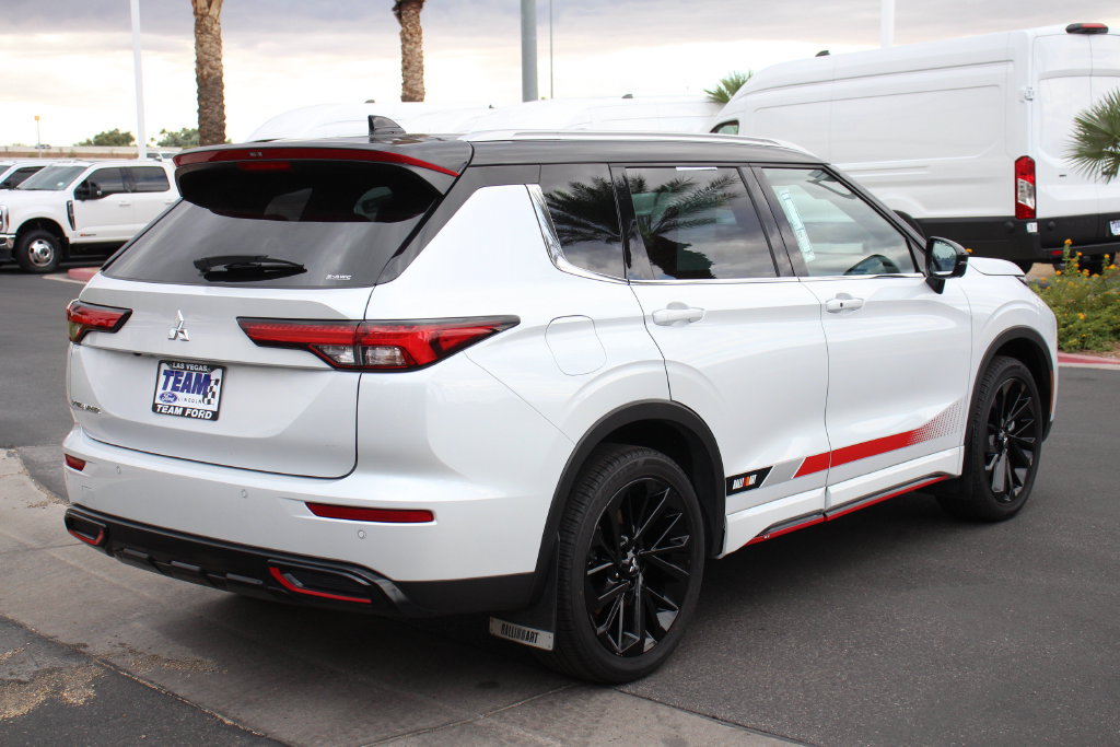 Used 2023 Mitsubishi Outlander Ralliart AWD/4WD image 8