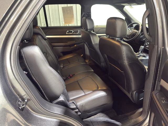 Certified 2017 Ford Explorer XLT w/ Equipment Group 202A image 32
