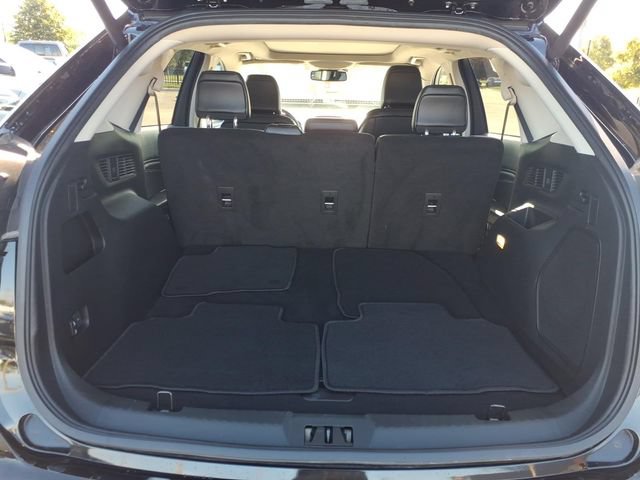 Certified 2023 Ford Edge Titanium w/ Class II Trailer Tow Package AWD/4WD image 8