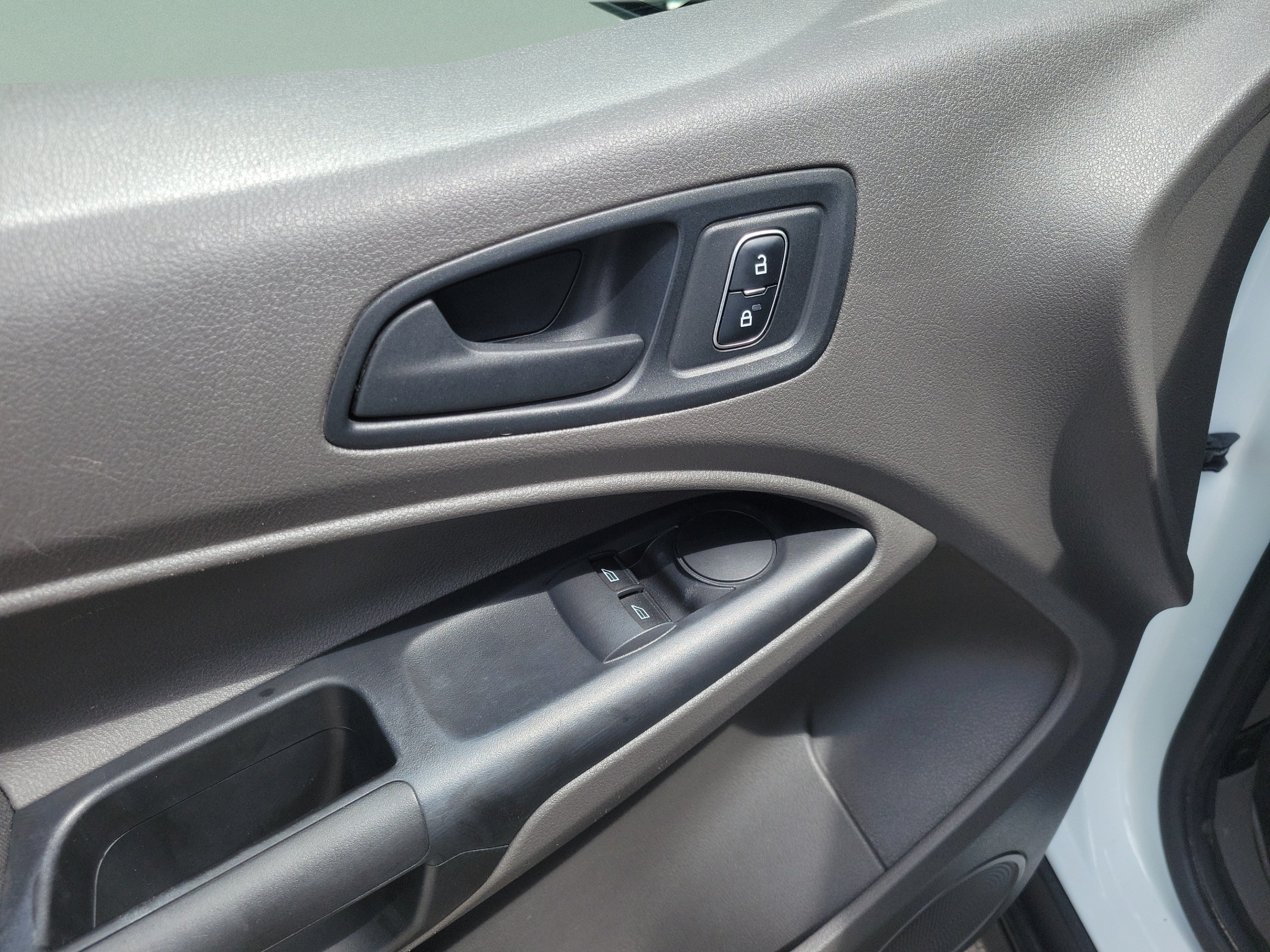 Certified 2019 Ford Transit Connect XL FWD image 8