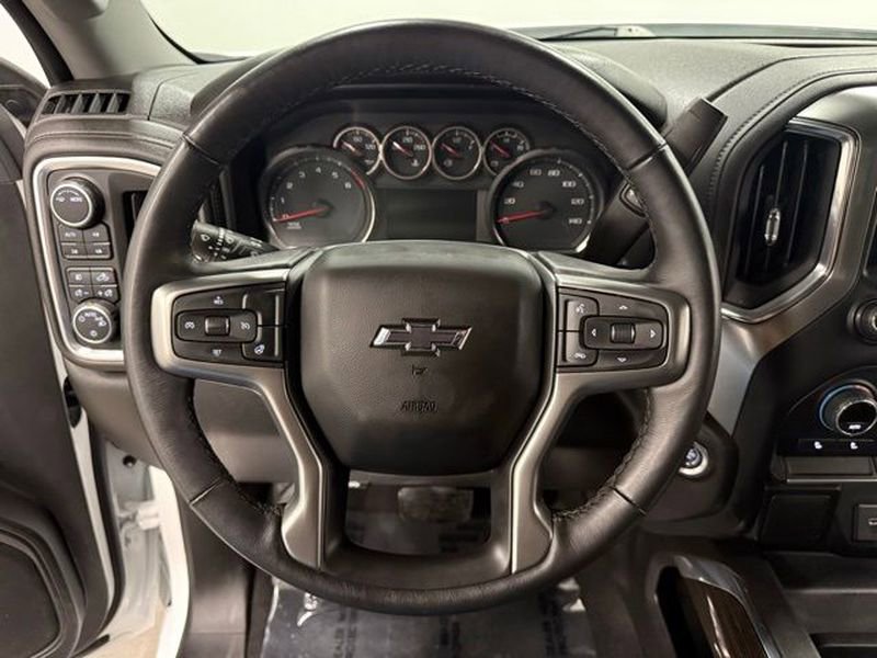 Used 2022 Chevrolet Silverado 1500 RST image 23