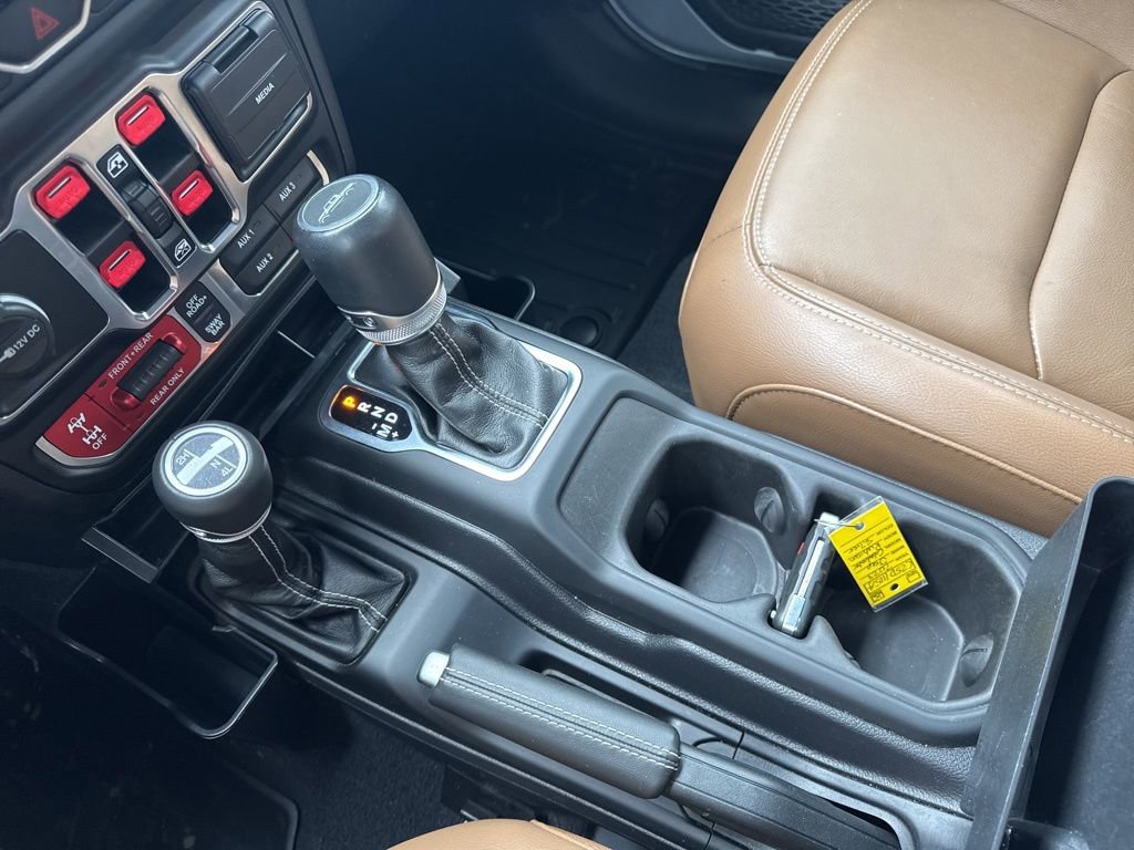 Used 2023 Jeep Gladiator Rubicon w/ Cold Weather Group image 34