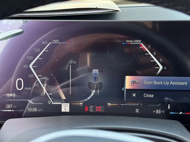 Used 2024 BMW X7 xDrive40i w/ M Sport Package AWD/4WD image 14