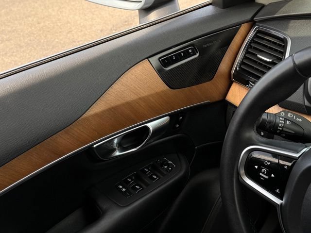 Used 2023 Volvo XC90 T8 Plus AWD/4WD image 14