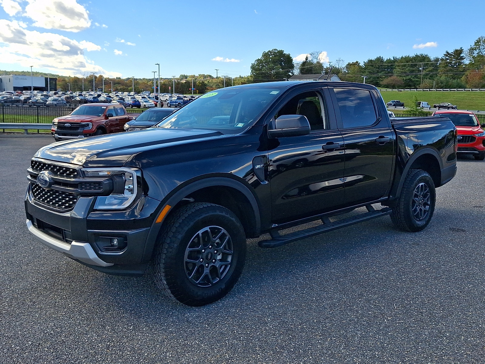 Certified 2025 Ford Ranger XLT w/ Trailer Tow Package AWD/4WD image 4