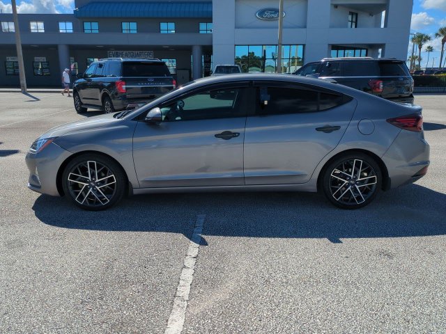 Used 2020 Hyundai Elantra Value Edition w/ Winter Weather Package FWD image 7