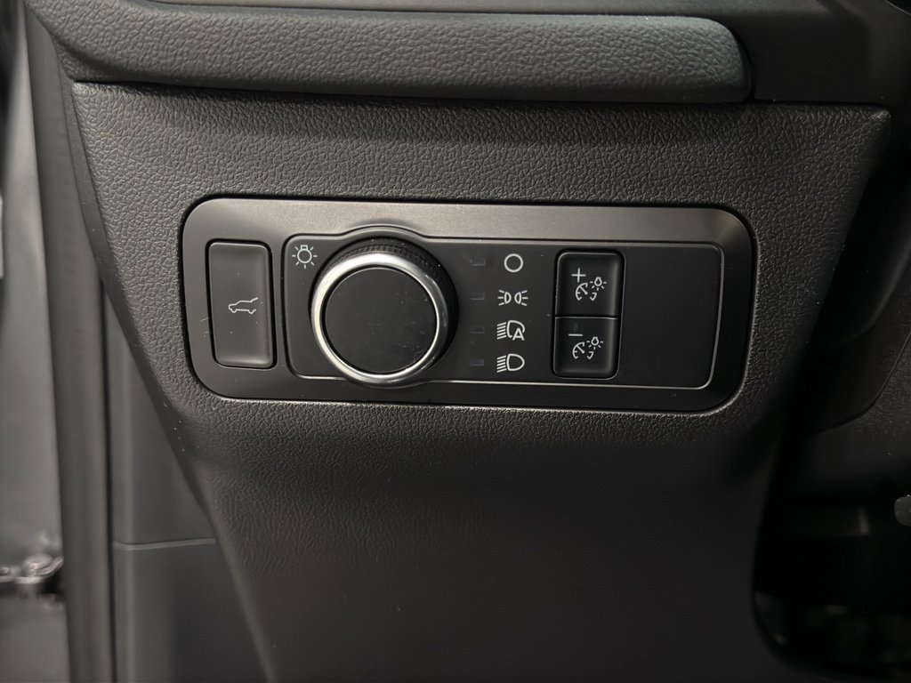 Certified 2024 Ford Escape ST-Line image 11