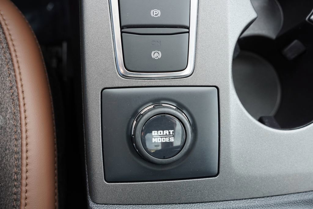 Certified 2025 Ford Bronco Sport Outer Banks w/ Outer Banks Tech Package+ image 31