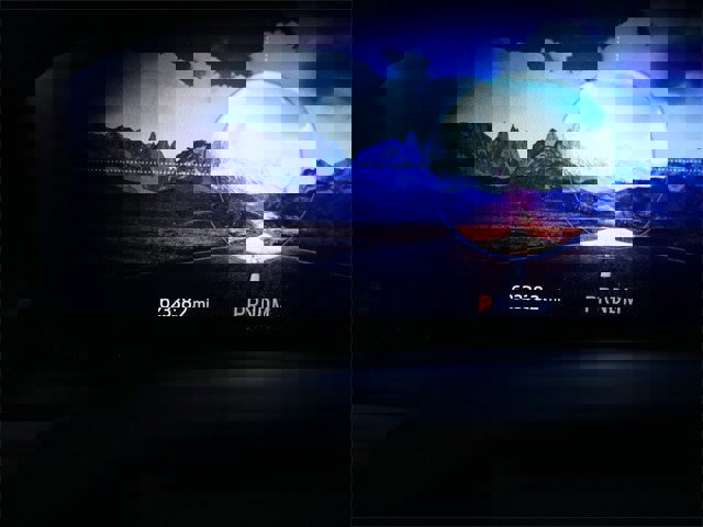 Certified 2021 Ford Explorer Platinum w/ Equipment Group 601A image 18